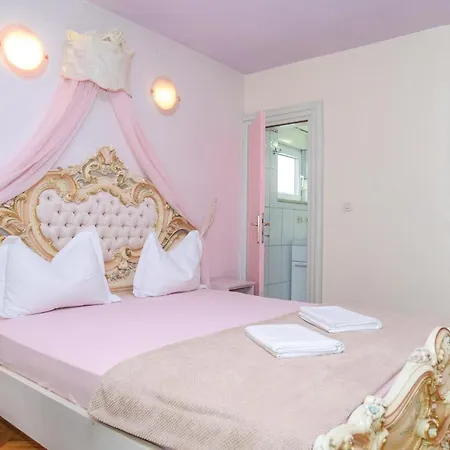 Tatil Evi Cozy In With Jacuzzi *